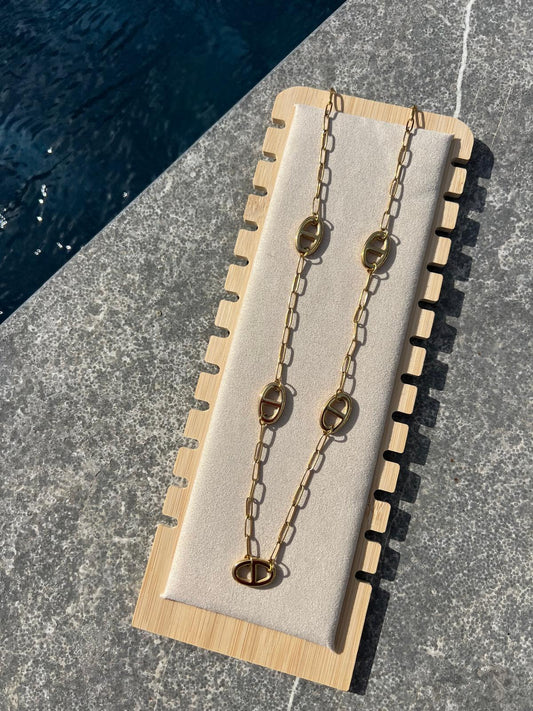 Collier Isla